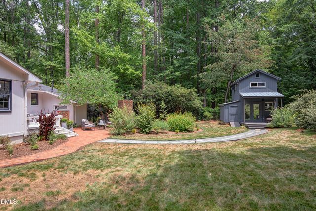 809 Tinkerbell Road, Chapel Hill, NC 27517