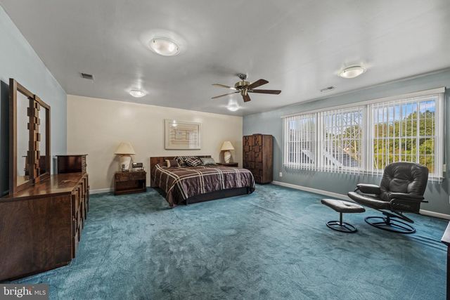 8 DEEP POWDER CT, Woodstock, MD 21163