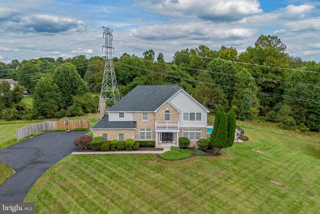 8 DEEP POWDER CT, Woodstock, MD 21163