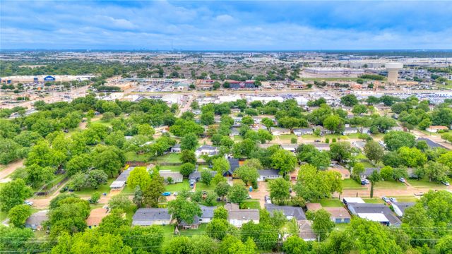 11535 Strand Street, Dallas, TX 75218