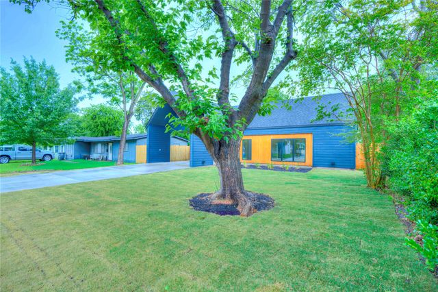 11535 Strand Street, Dallas, TX 75218