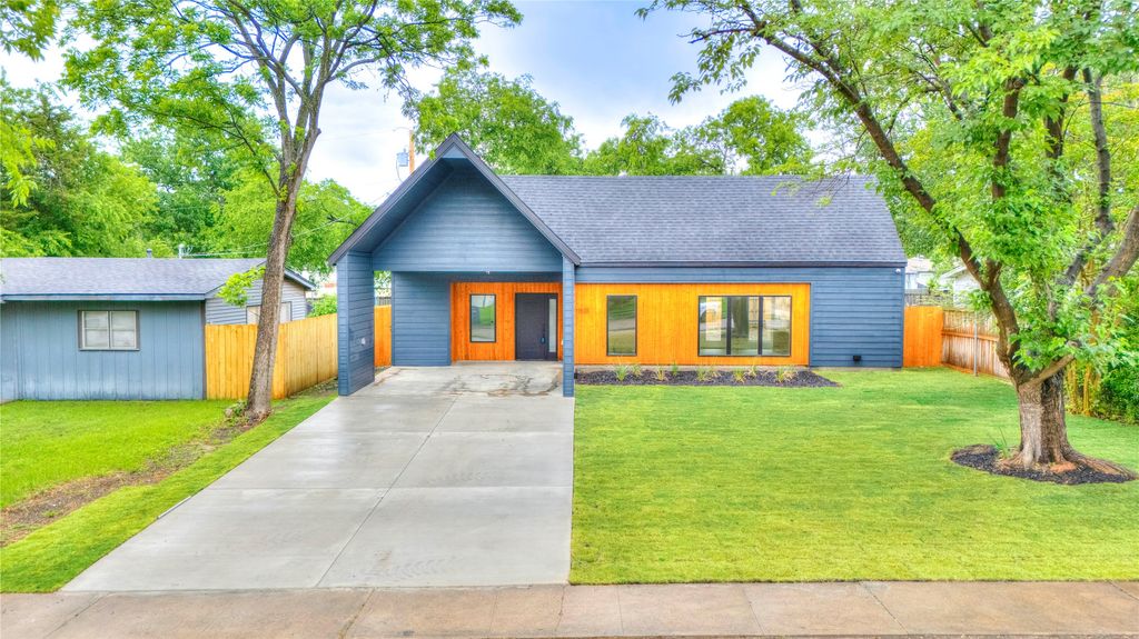 11535 Strand Street, Dallas, TX 75218