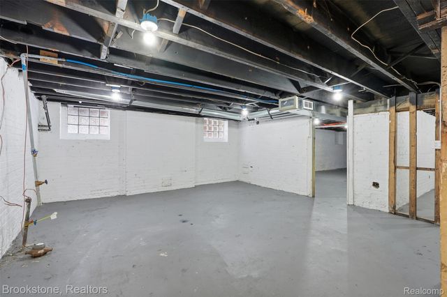 2509 Gladstone Street, Detroit, MI 48206