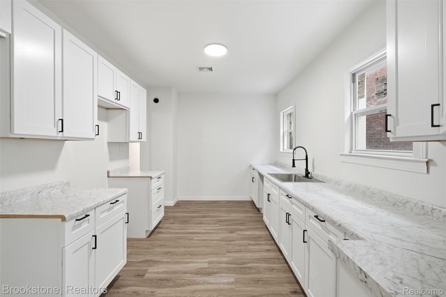 2509 Gladstone Street, Detroit, MI 48206