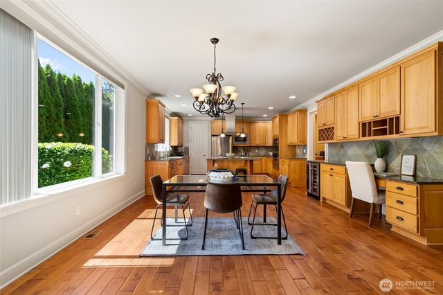 14809 NE 63rd Court, Redmond, WA 98052