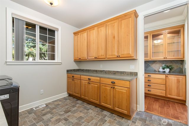 14809 NE 63rd Court, Redmond, WA 98052
