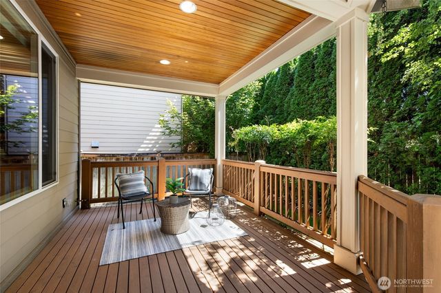 14809 NE 63rd Court, Redmond, WA 98052