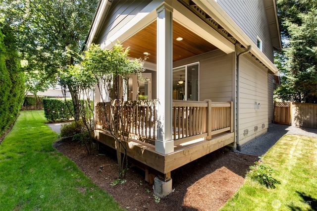 14809 NE 63rd Court, Redmond, WA 98052