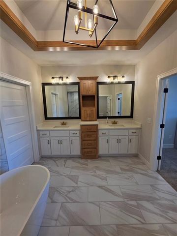 11275 S Gleason Road, Olathe, KS 66061