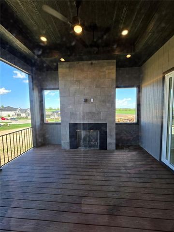 11275 S Gleason Road, Olathe, KS 66061