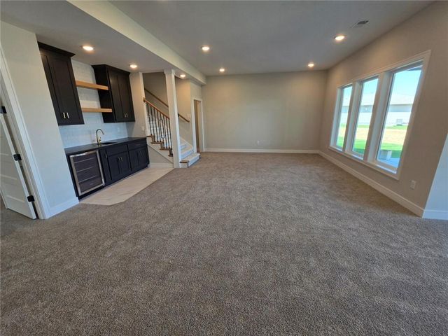 11275 S Gleason Road, Olathe, KS 66061