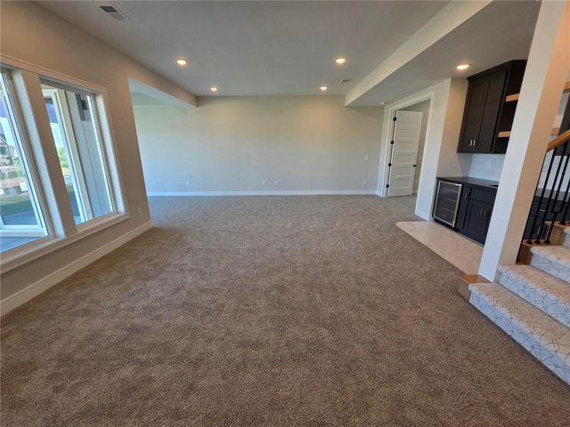 11275 S Gleason Road, Olathe, KS 66061