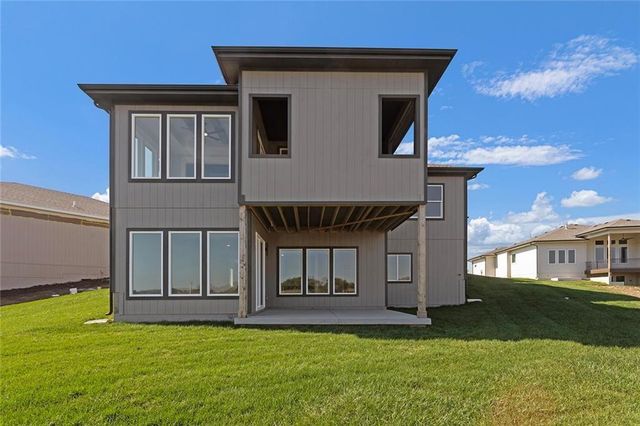 11275 S Gleason Road, Olathe, KS 66061