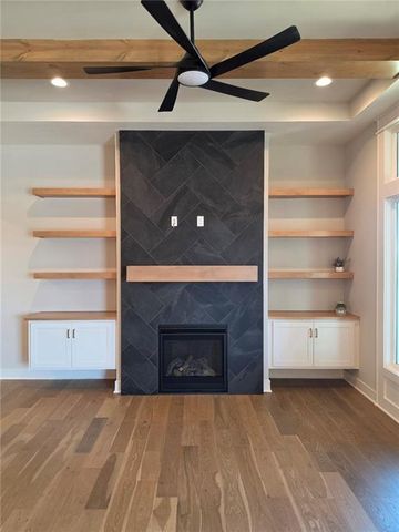 11275 S Gleason Road, Olathe, KS 66061