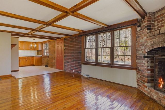 2 North Street, Merrimac, MA 01860