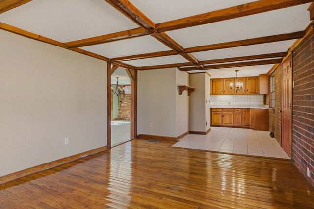 2 North Street, Merrimac, MA 01860