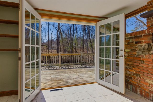 2 North Street, Merrimac, MA 01860