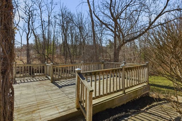 2 North Street, Merrimac, MA 01860