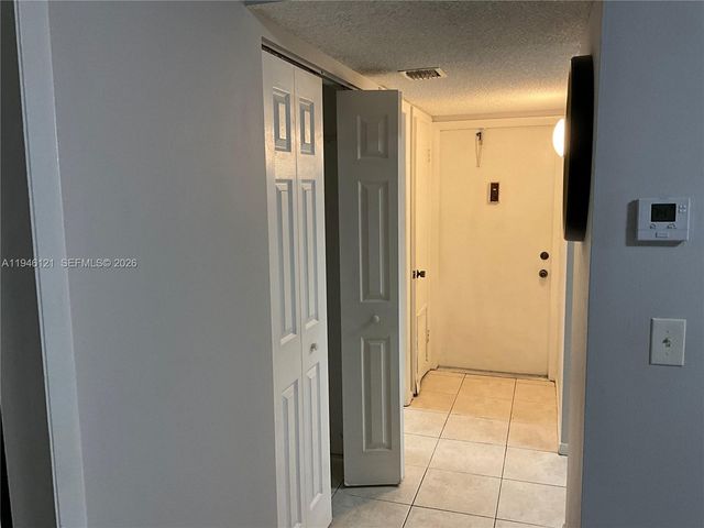 101 Berkley Rd 205, Hollywood, FL 33024