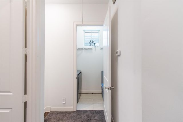 2209 Chenevert Street B, Houston, TX 77003