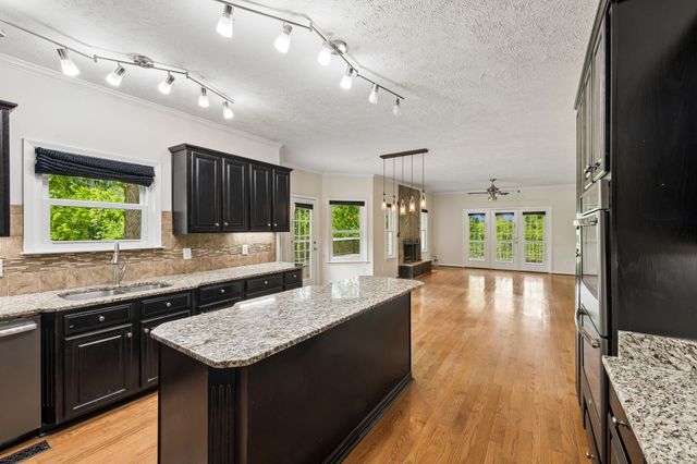 2671 Sanford Rd, Nolensville, TN 37135