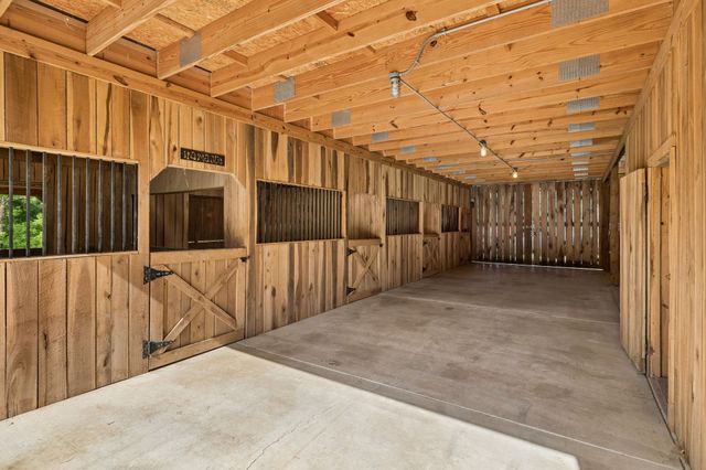 2671 Sanford Rd, Nolensville, TN 37135