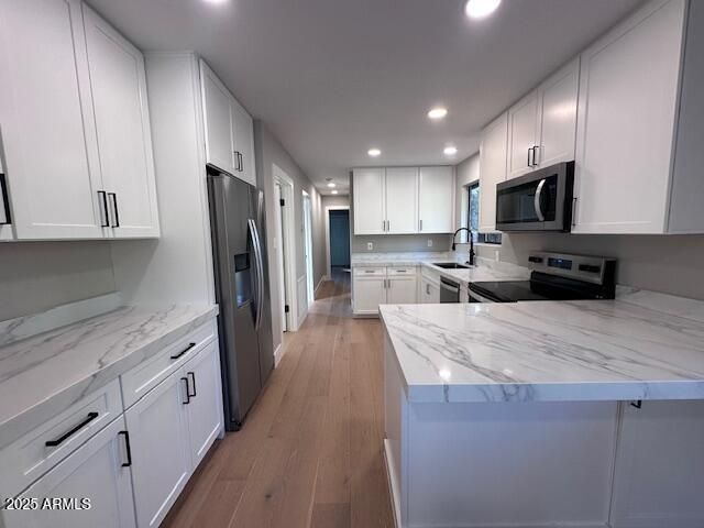 880 E OAK Drive, Munds Park, AZ 86017