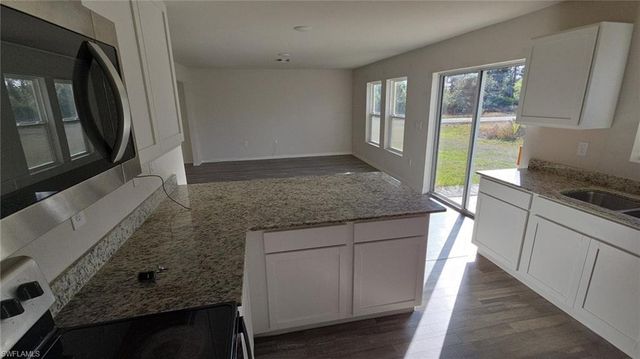 354 Western AVE S, Lehigh Acres, FL 33974