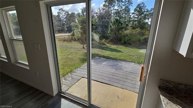 354 Western AVE S, Lehigh Acres, FL 33974