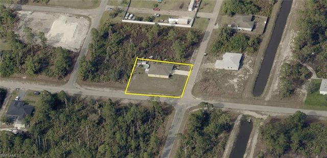 354 Western AVE S, Lehigh Acres, FL 33974