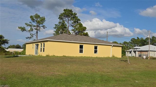 354 Western AVE S, Lehigh Acres, FL 33974
