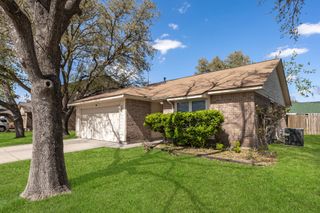 16206 Villa Del Norte Drive, Houston, TX 77073