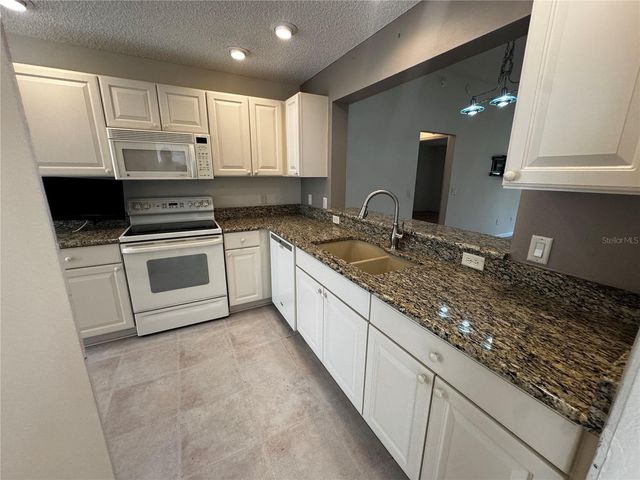 8063 SE 171ST MCALPIN STREET, The Villages, FL 32162