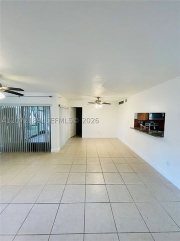 20005 NE 3rd Ct 5, Miami, FL 33179