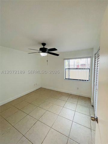 20005 NE 3rd Ct 5, Miami, FL 33179