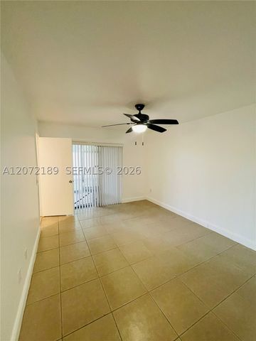 20005 NE 3rd Ct 5, Miami, FL 33179