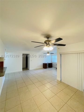 20005 NE 3rd Ct 5, Miami, FL 33179