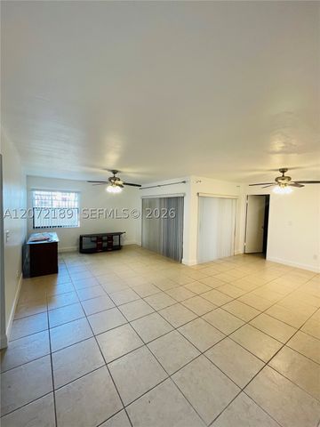 20005 NE 3rd Ct 5, Miami, FL 33179