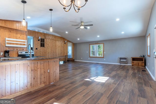 139 Cherokee Drive, Jackson, GA 30233