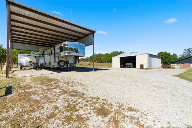 2883 Harwell Lake Road, Weatherford, TX 76088