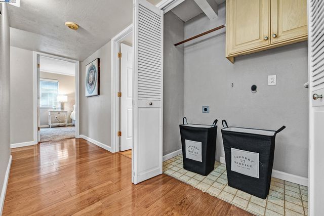 3845 Vineyard Ave F, Pleasanton, CA 94566