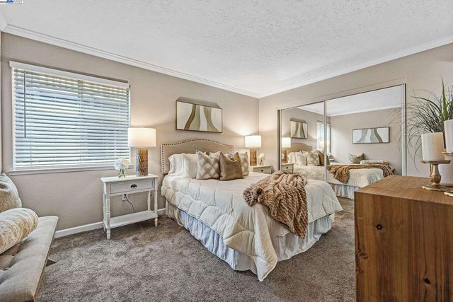 3845 Vineyard Ave F, Pleasanton, CA 94566