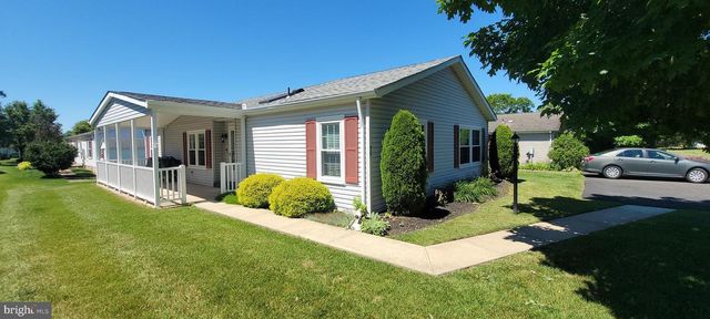 75 JUNIPER CIR, New Hope, PA 18938