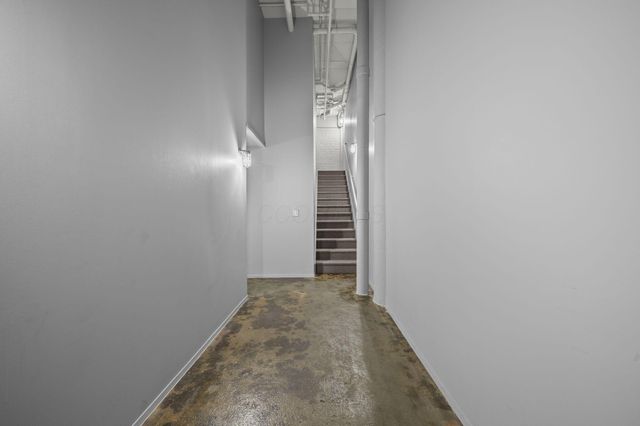 60 E Spring Street, 223, Columbus, OH 43215