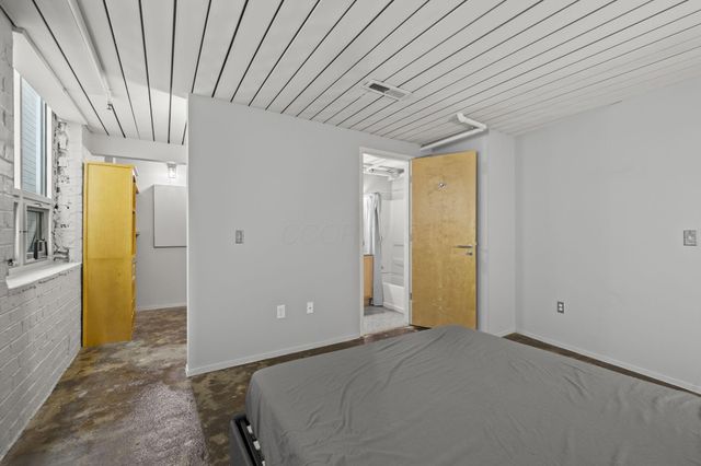 60 E Spring Street, 223, Columbus, OH 43215