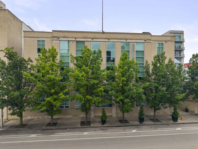 60 E Spring Street, 223, Columbus, OH 43215