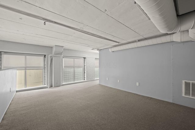 60 E Spring Street, 223, Columbus, OH 43215