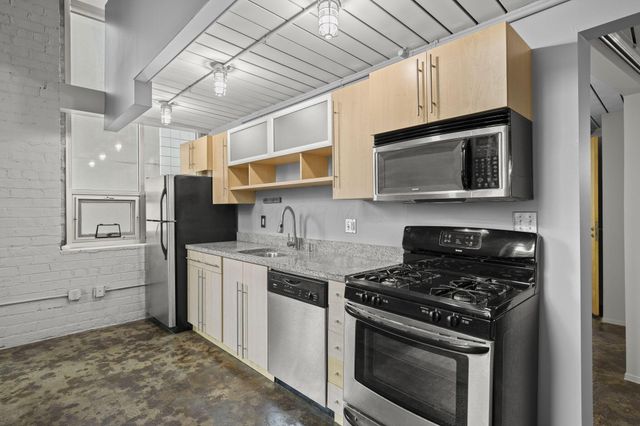 60 E Spring Street, 223, Columbus, OH 43215