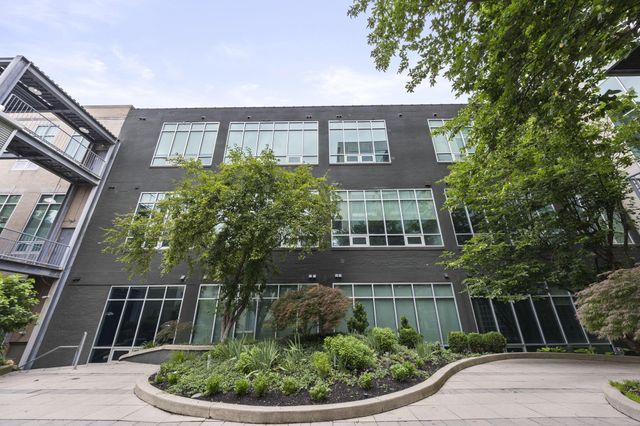 60 E Spring Street, 223, Columbus, OH 43215