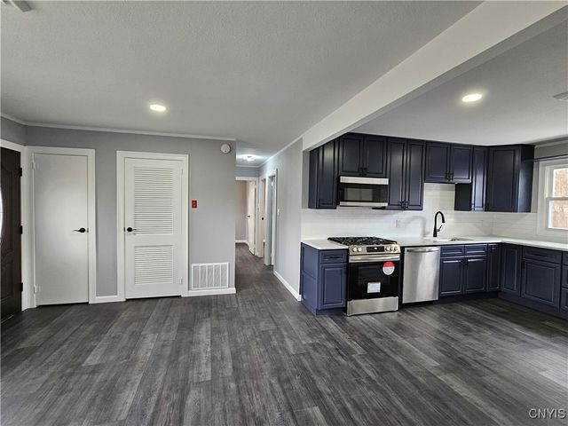 46 Walnut Drive, Whitestown, NY 13492